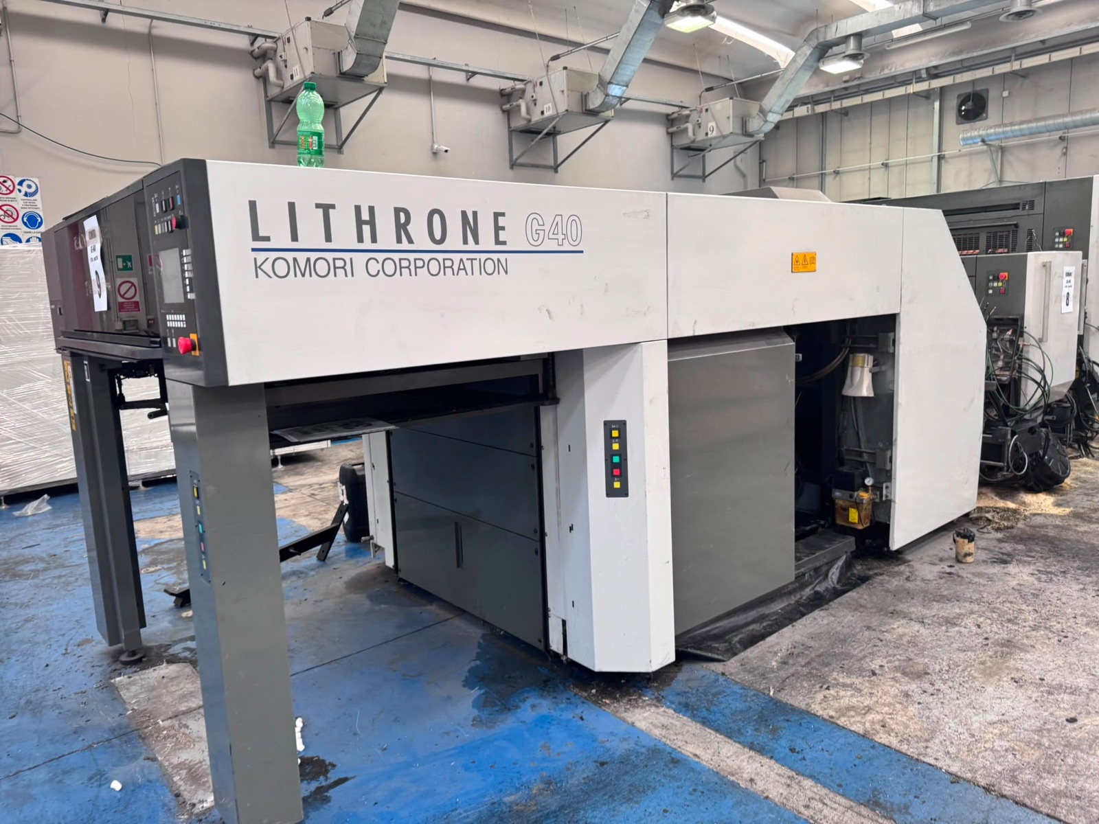 2014 Komori Lithrone GL 640 H printing press during dismantling in Italy