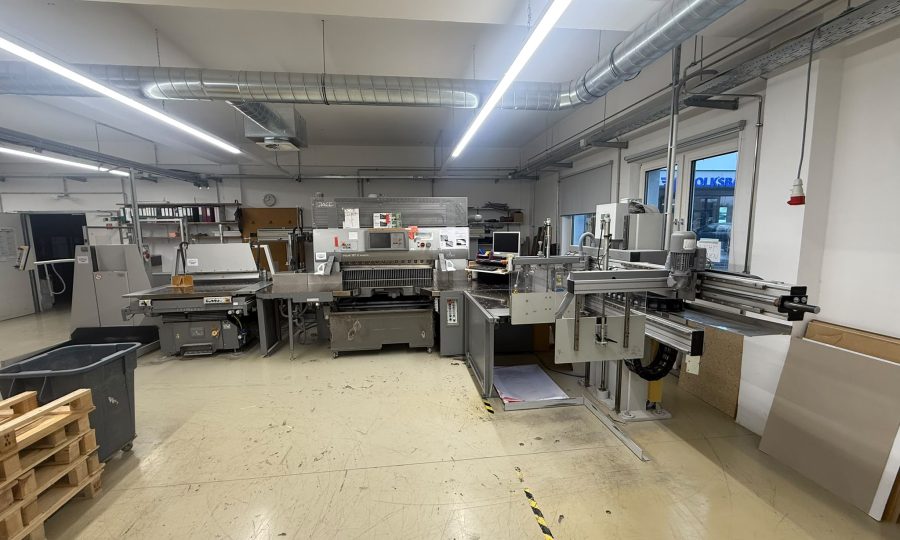 2010 POLAR 137 AT-XT Autotrim PACE cutting line — overview
